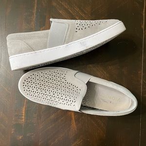 Vionic slip-on shoes